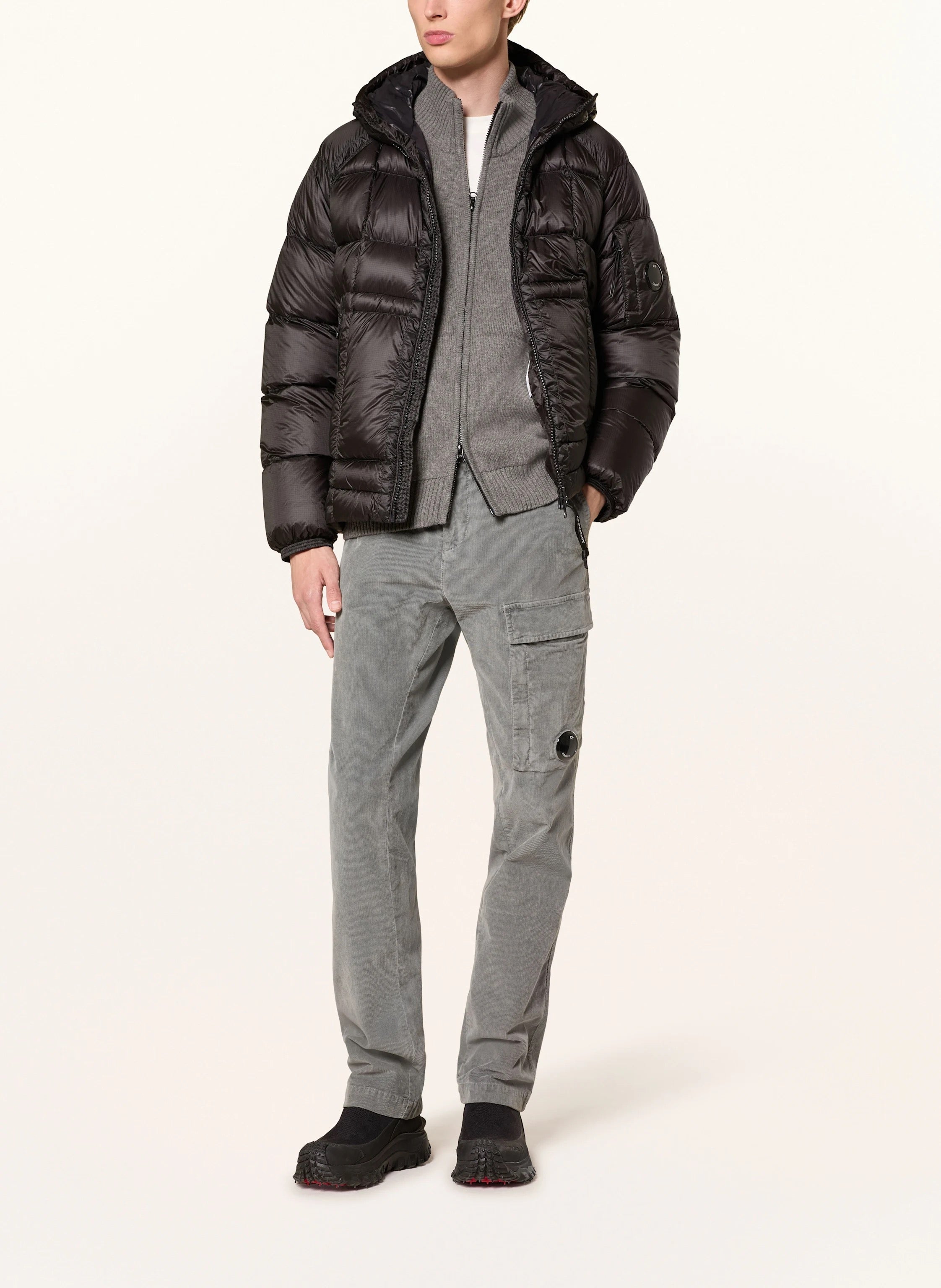 "CP" Puffer Schwarz 1