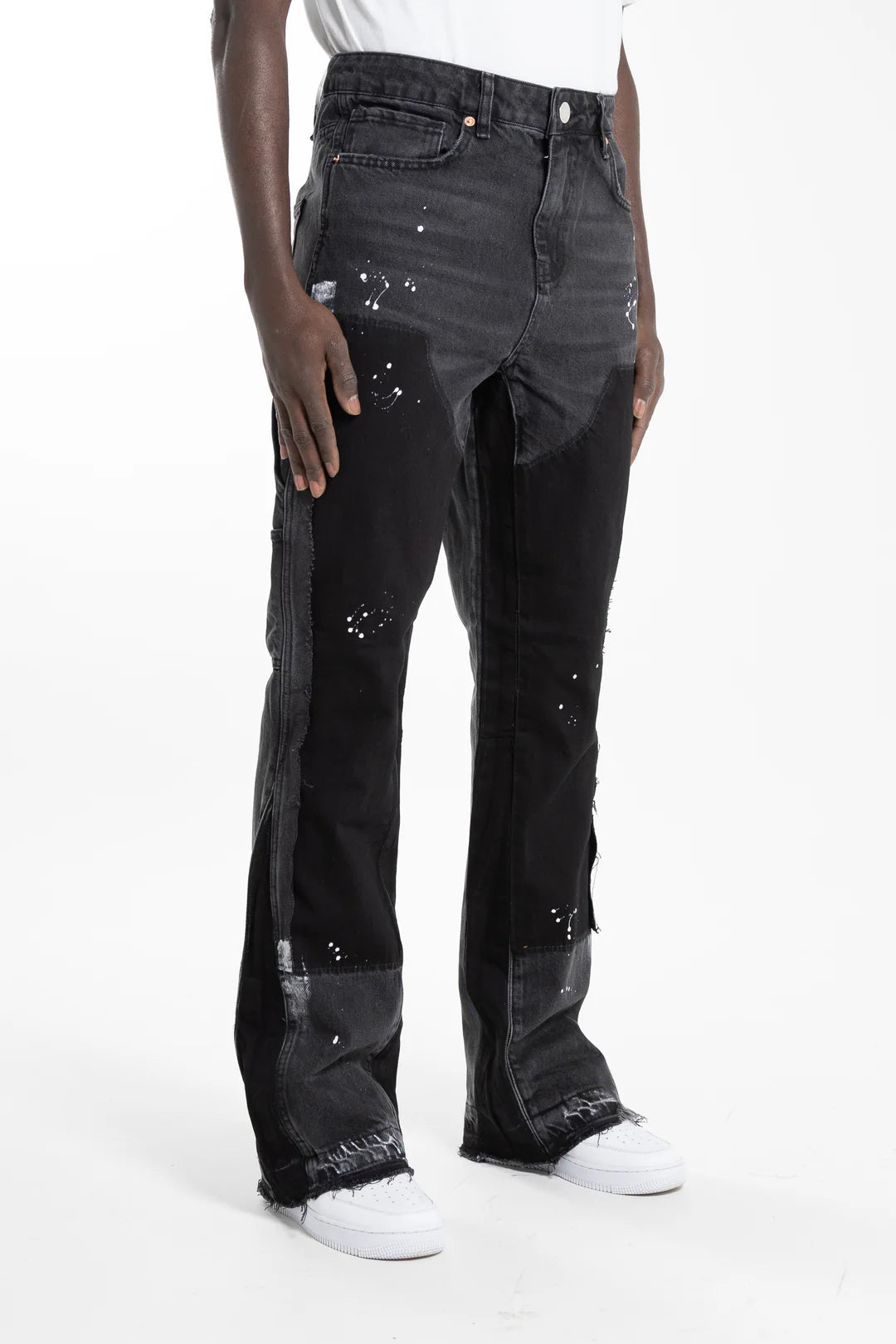 MOSTIN - AUSGESTELLTER ZIMMERMANN 2