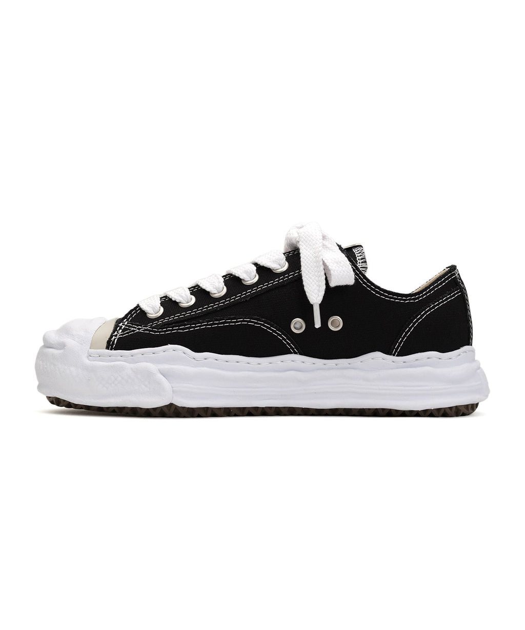 "Aeson Low Top" Sneaker 2