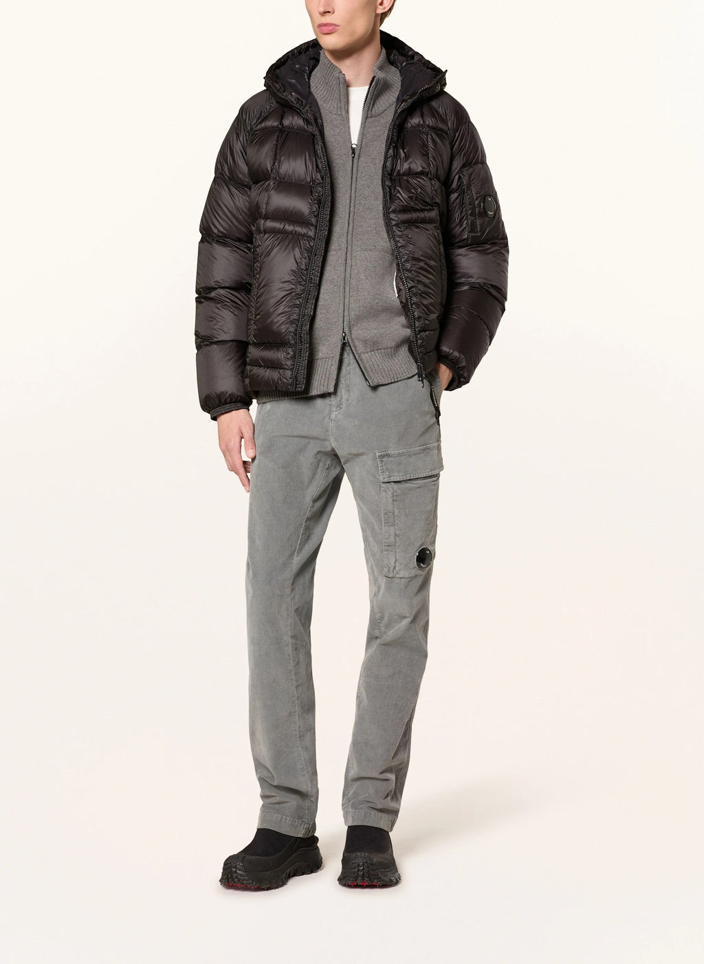 "CP" Puffer Schwarz 1