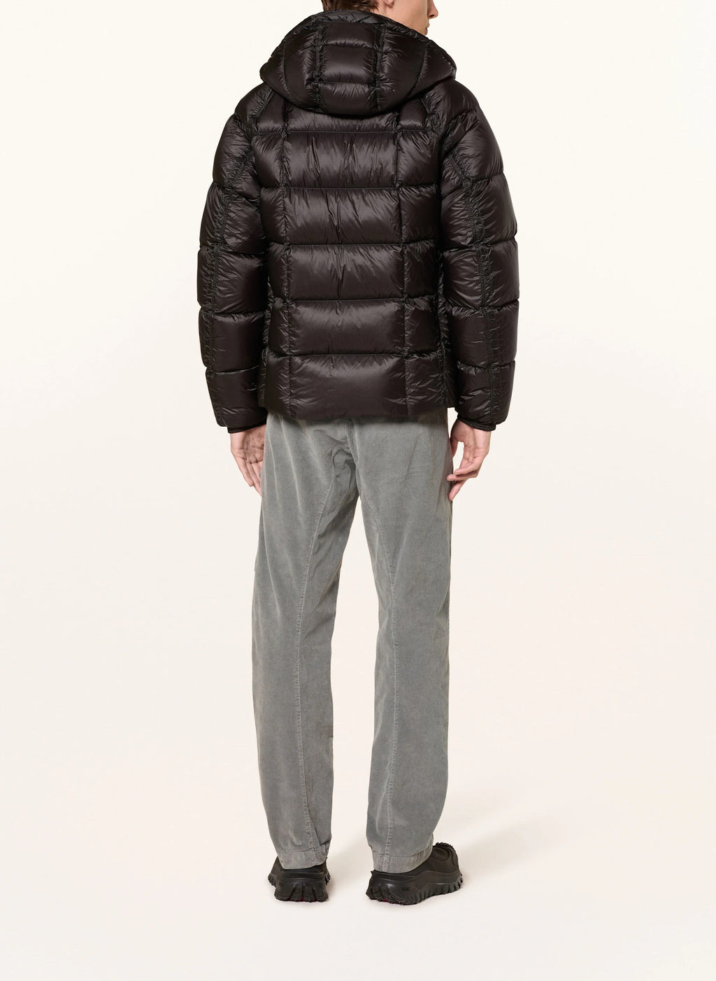 "CP" Puffer Schwarz 2